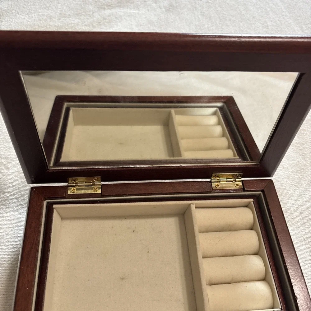 Vintage Wood Floral Tapestry Jewelry Box with Removeable Tray‎ Mirror 8x3.5x5